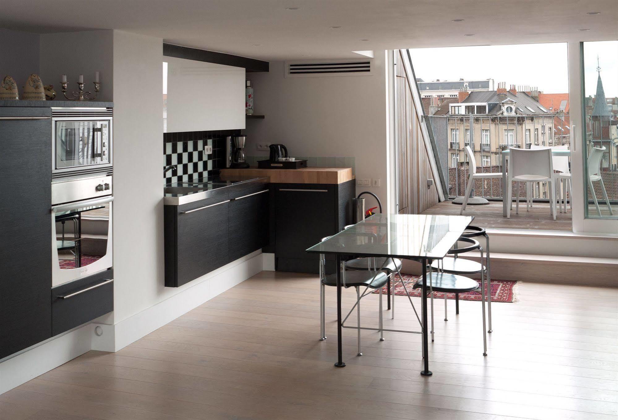 B&B Maison Az Saint-Gilles Luaran gambar