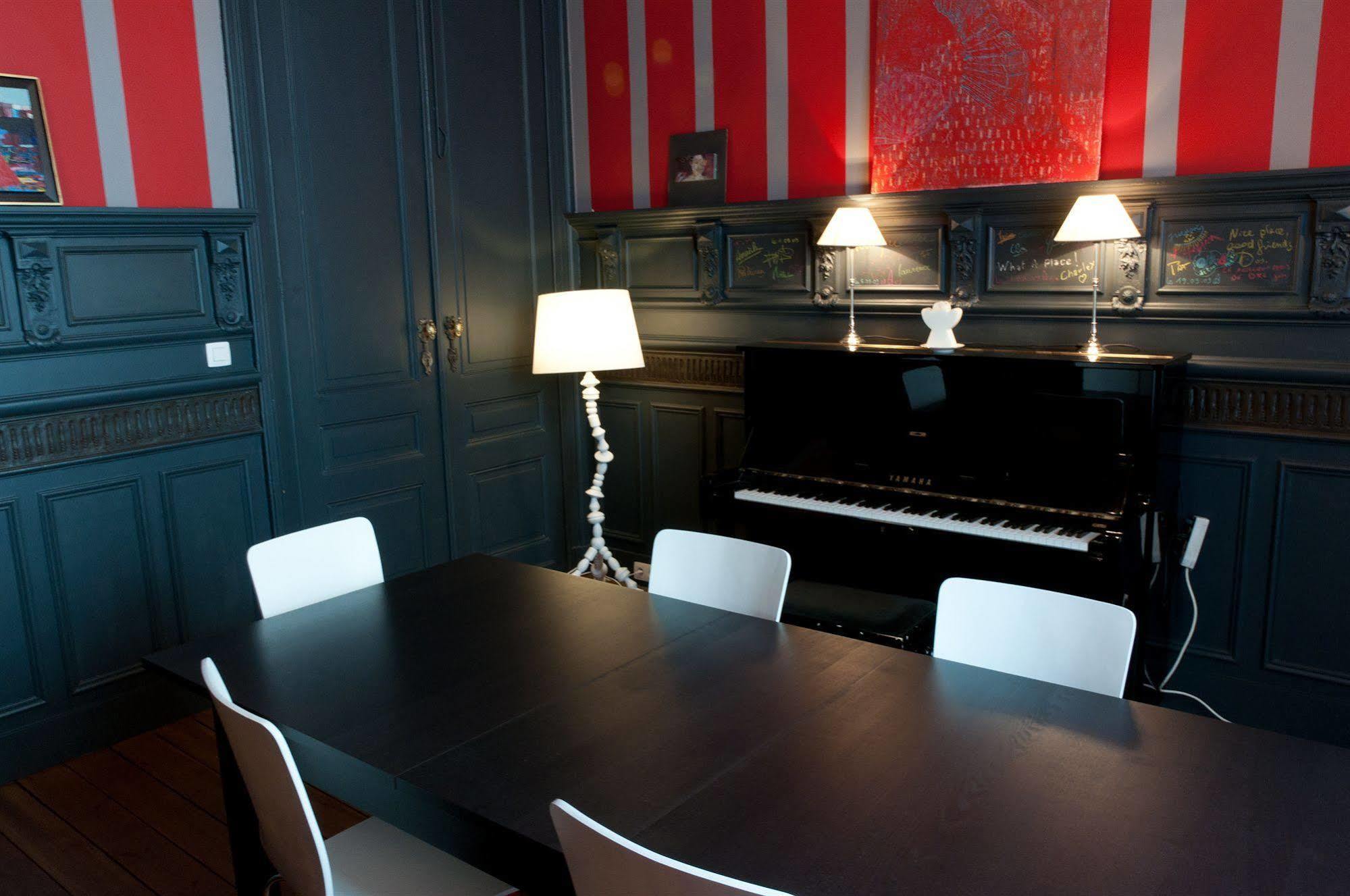 B&B Maison Az Saint-Gilles Luaran gambar